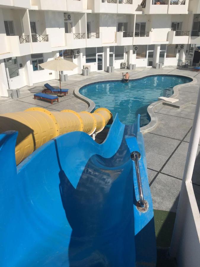 Bluehouse Near The Sea Redsealine Apartament